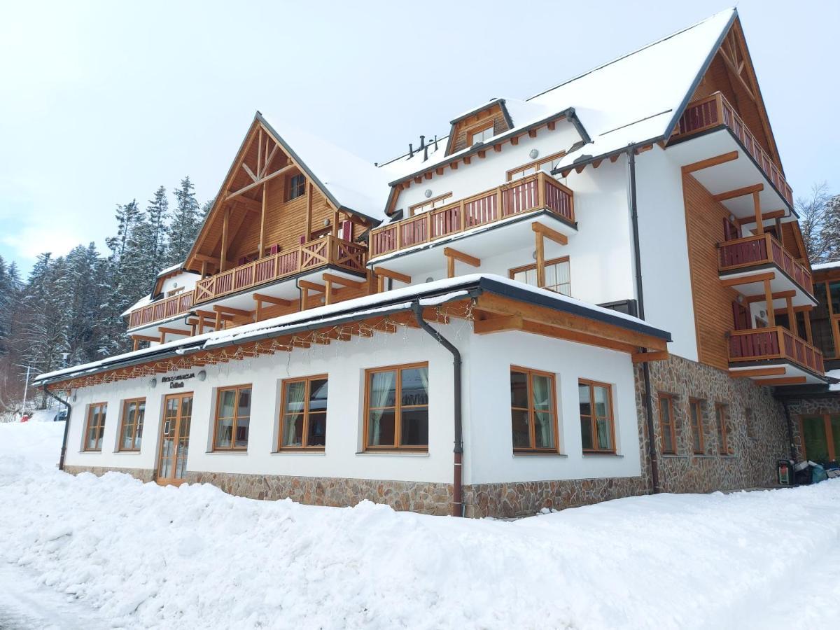 Pohorje Village Wellbeing Resort - Wellness & Spa Hotel Bolfenk Марибор Екстериор снимка